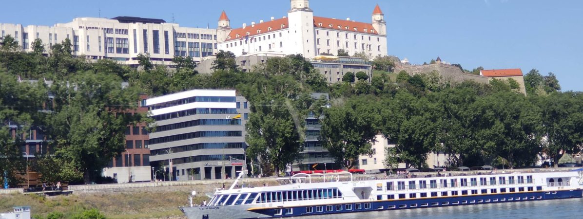 5 IPA Pdm Burg Bratislava  Schiff