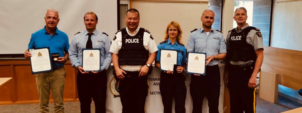 von links nach rechts: Karl-Heinz Reinstädt (Hessisches Polizeipräsidium Technik); Christian Offermann (Polizeipräsidium Aachen); Davy Lee (RCMP Chilliwack); Corinna Koch (Polizeipräsidium Mainz); Philipp Kurz (Polizeipräsidium Münster)